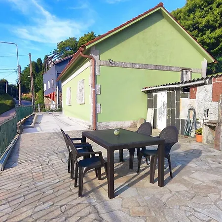 Solpor - Completa Con Garaje Ferienhaus Vigo